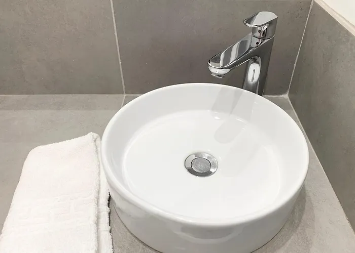 #a2 Sebastien's Quiet Fully Equipped Apartman *